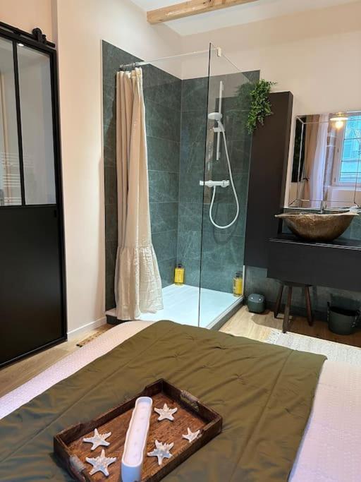 Mâcon Le Noumea, T2, Hyper-Centre, Square De La Paix 아파트 외부 사진